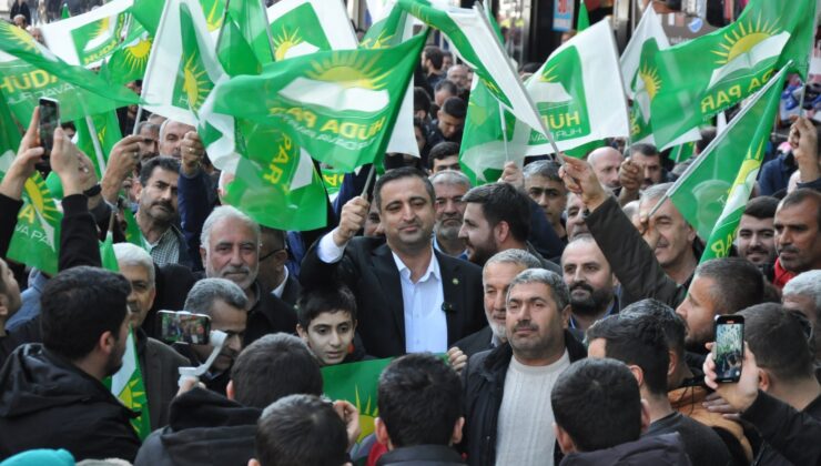 HÜDA PAR’dan Görkemli Seçim Lokali Açılışı