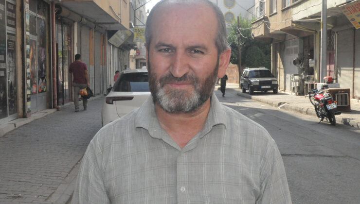 VATANDAŞ HEYKEL DEĞİL HİZMET BEKLİYOR