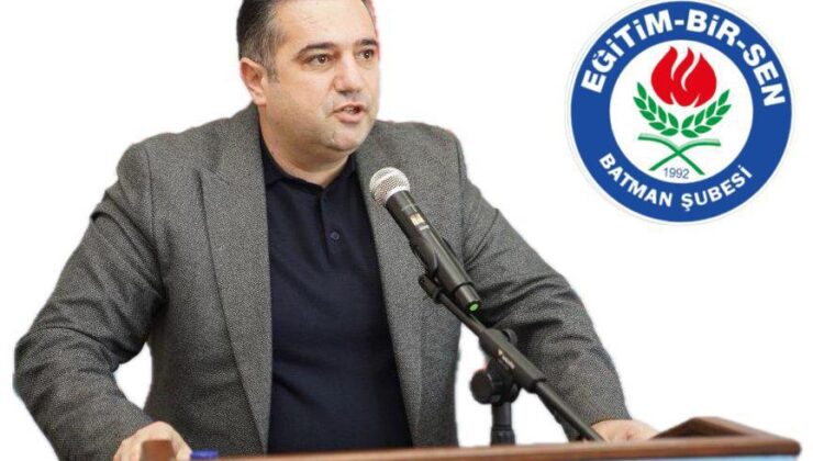 ÖNLÜ BASIN ÇALIŞANLARINI TEBRİK ETTİ