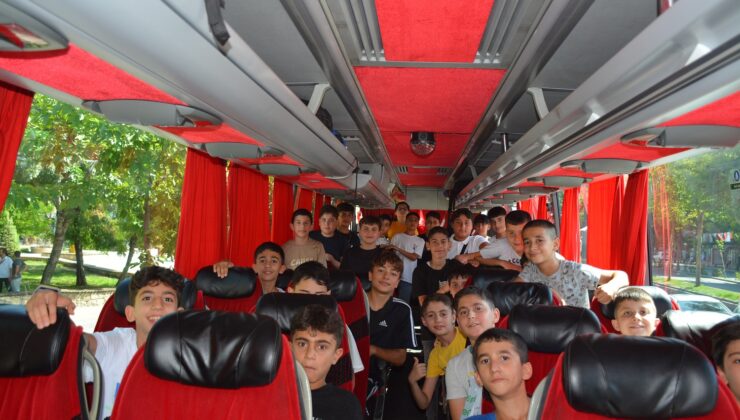 Çocuklar Kocaeli ve Kastamonu’ya Uğurlandılar