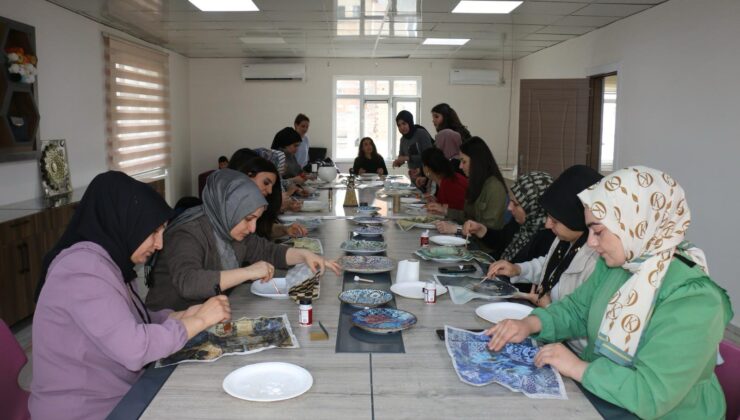 ATIK KUMAŞLARDAN YENİ ÜRÜN TASARLIYORLAR