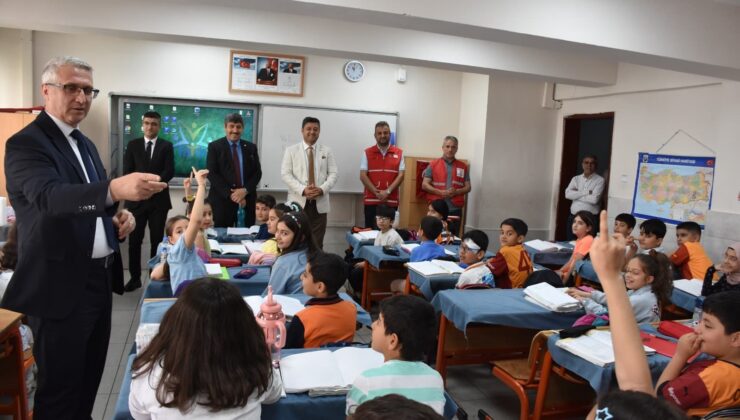 MÜDÜR CİĞER REKOR KIRAN KÜLTÜR İLKOKULU’NA ZİYARET