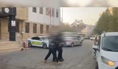 ARAÇ HIRSIZI TUTUKLANARAK CEZAEVİNE GÖNDERİLDİ