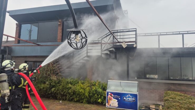 Alevler Eve Sıçramadan Durduruldu!